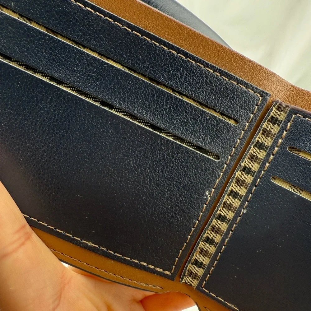 Sleek Black men Leather Wallet